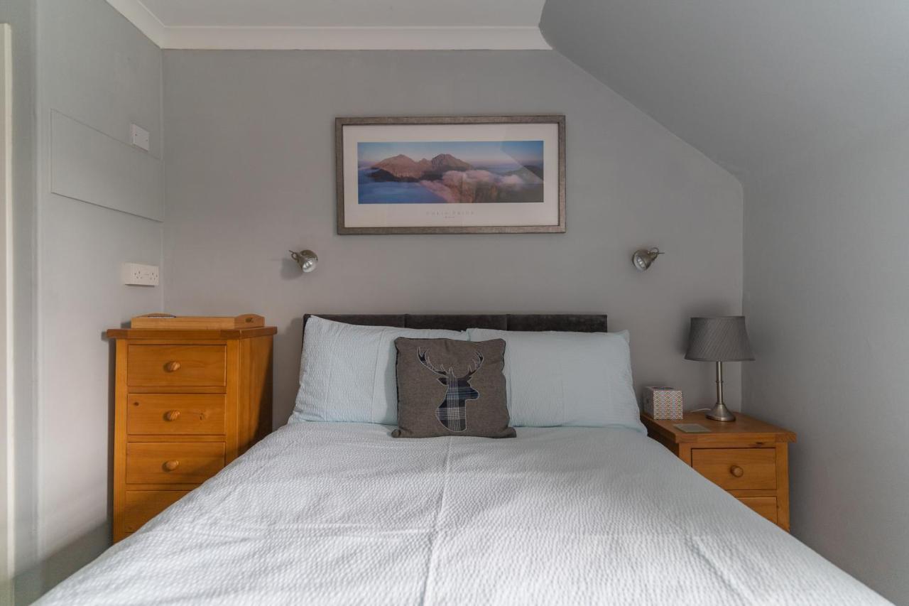 Firtree Bed And Breakfast At Galvelbeg House Crieff Ngoại thất bức ảnh