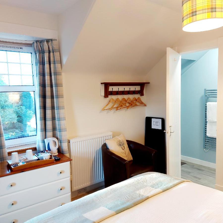 Firtree Bed And Breakfast At Galvelbeg House Crieff Ngoại thất bức ảnh